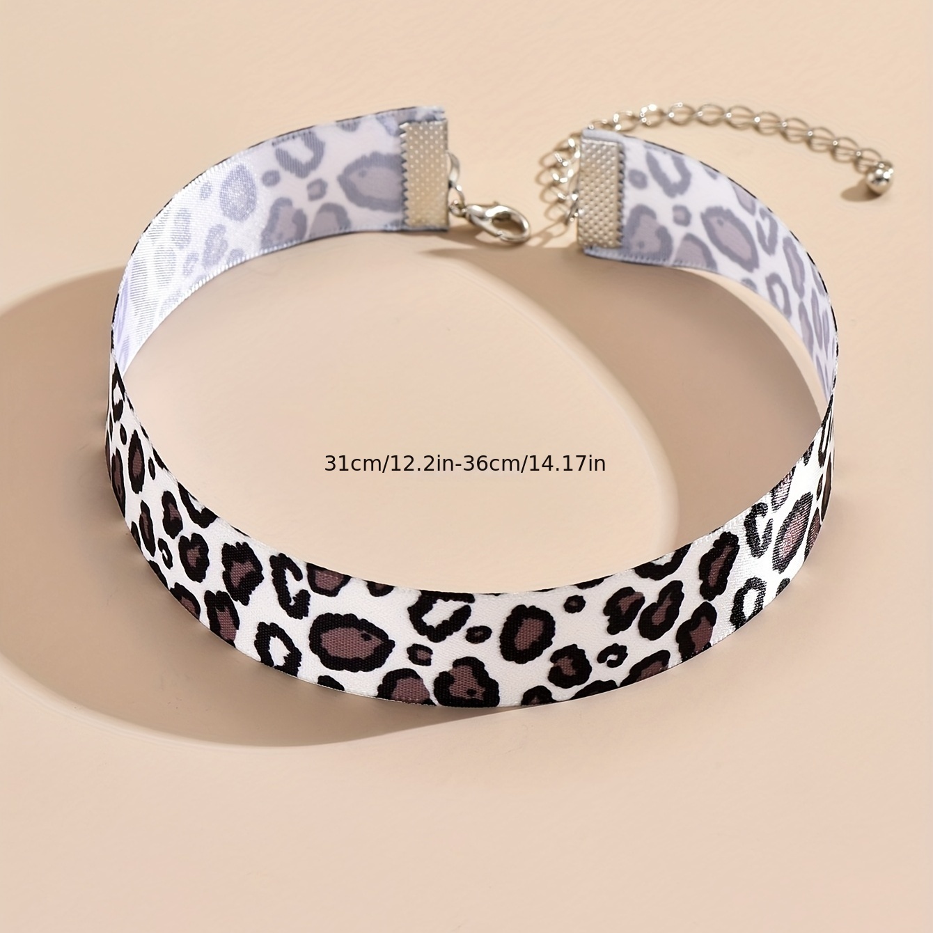 Animal hot sale print choker