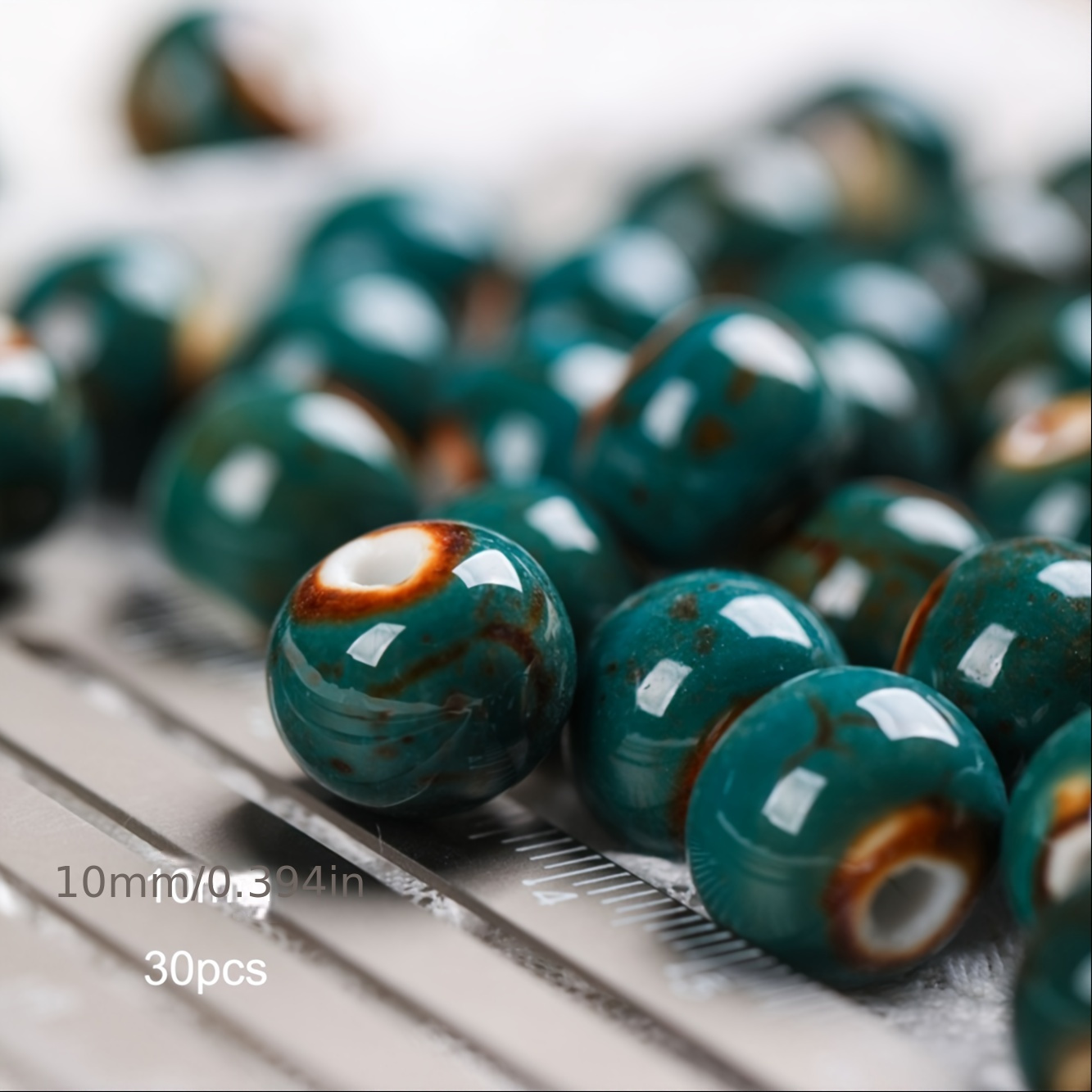 Image of 30pcs Green Ceramic Beads, Jingdezhen Porcelain Beads Diy Handmade Bracelet Material Kit For Students