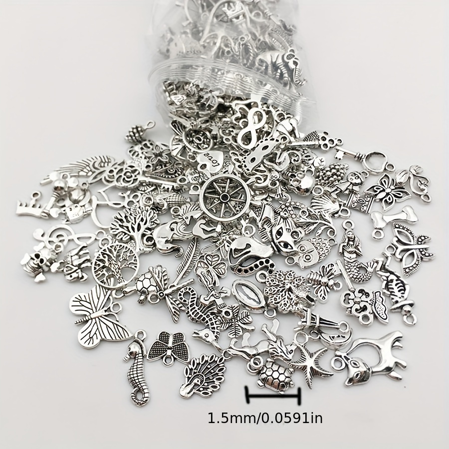 300 Pieces Vintage Charms Bulk Lots Mixed Antique Tibetan Silver & Gold Alloy Pendants Charms DIY for Necklace Bracelet Jewelry Making and Crafting