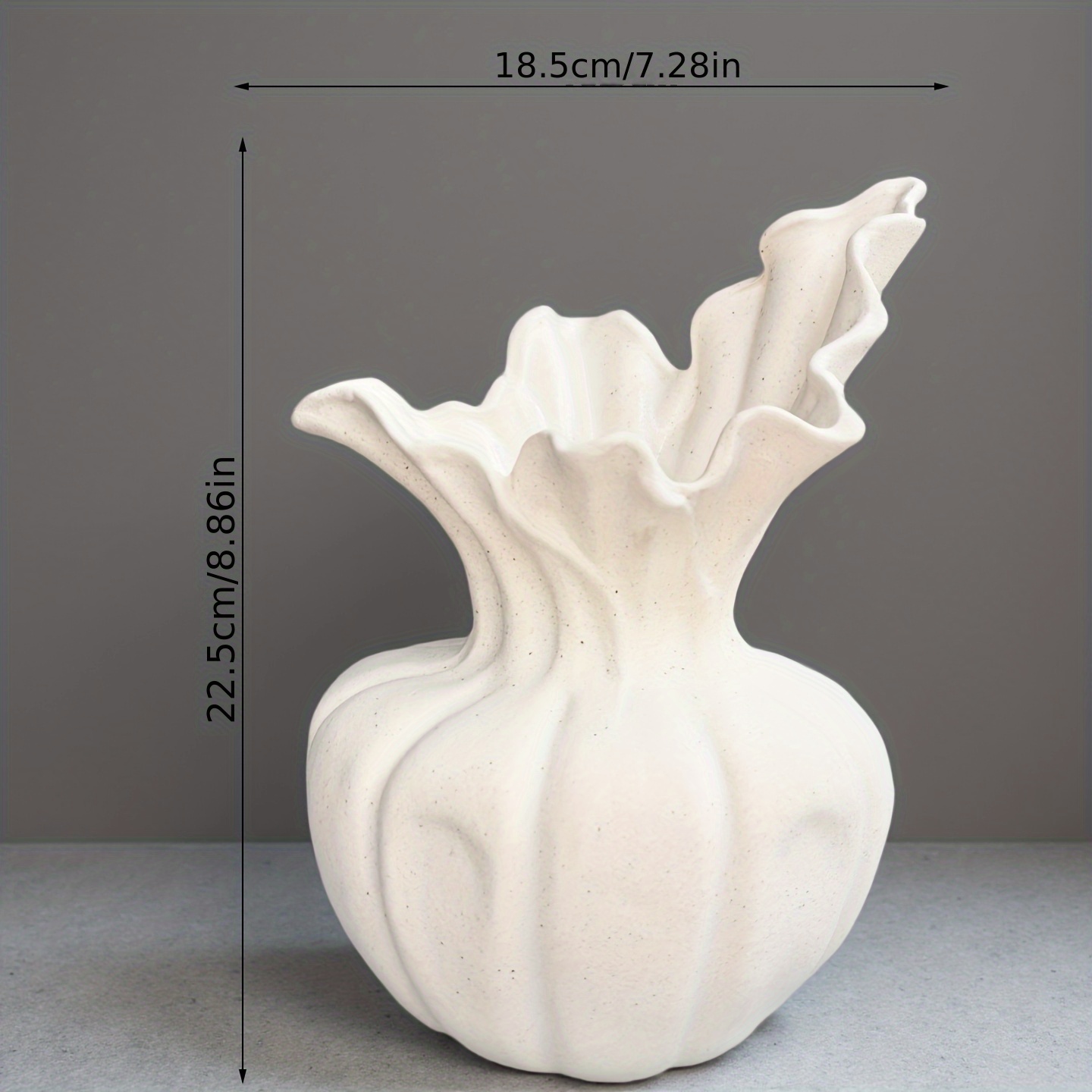 A 22.5cm Tall Handmade Ceramic Decorative Vase with a Unique Design and a Niche Instagram Aesthetic. It Is an Excellent Choice for Both Flower Arrangements and Decoration. Suitable for Home Decor, Office Decoration, Holiday Decor, and as a Decorative