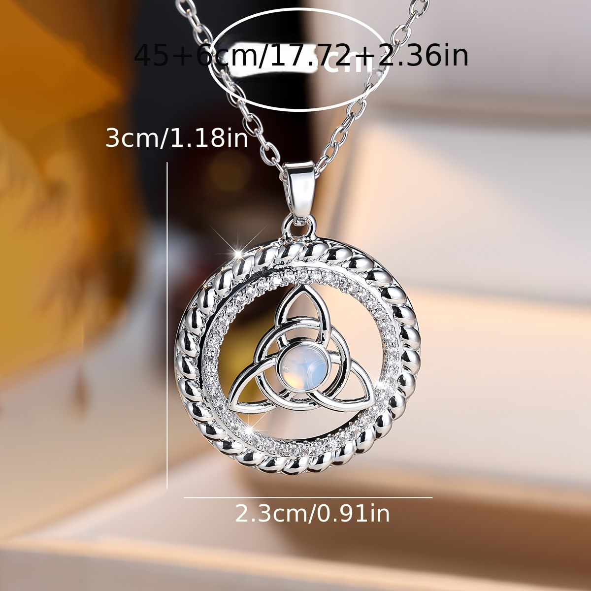 Elegant Women's Synthetic Zirconia Necklace, Versatile Style