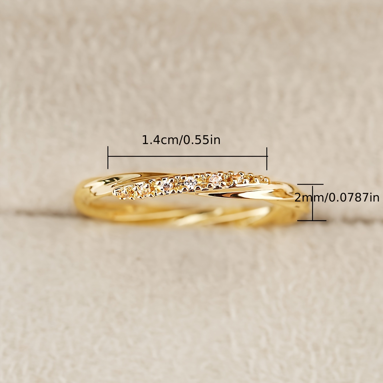 Crown Couple Ring - Stylish Accessory for Women