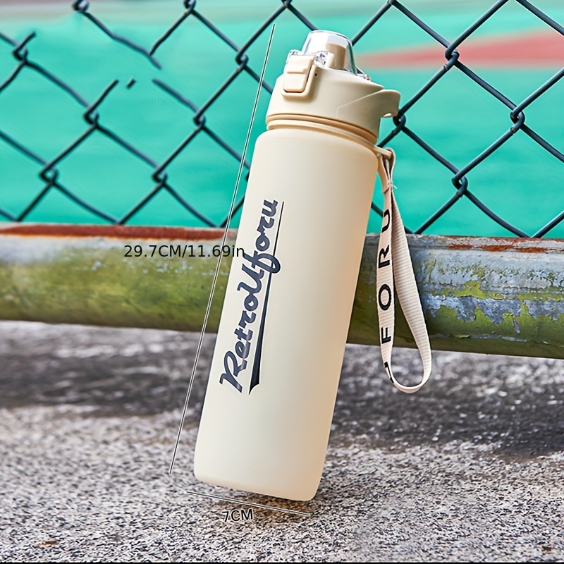 1pc Sporty Gradient Matte Plastic Water Bottle Portable Space Cup