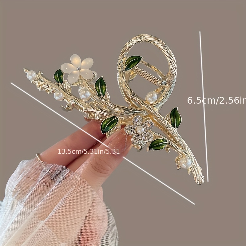 Dropship 1/2pcs Women Elegant Flowers Hollow Geometric Metal Hair Claw  Vintage Hair Clips Headband Hairpin Fashion Hair Accessories to Sell Online  at a Lower Price