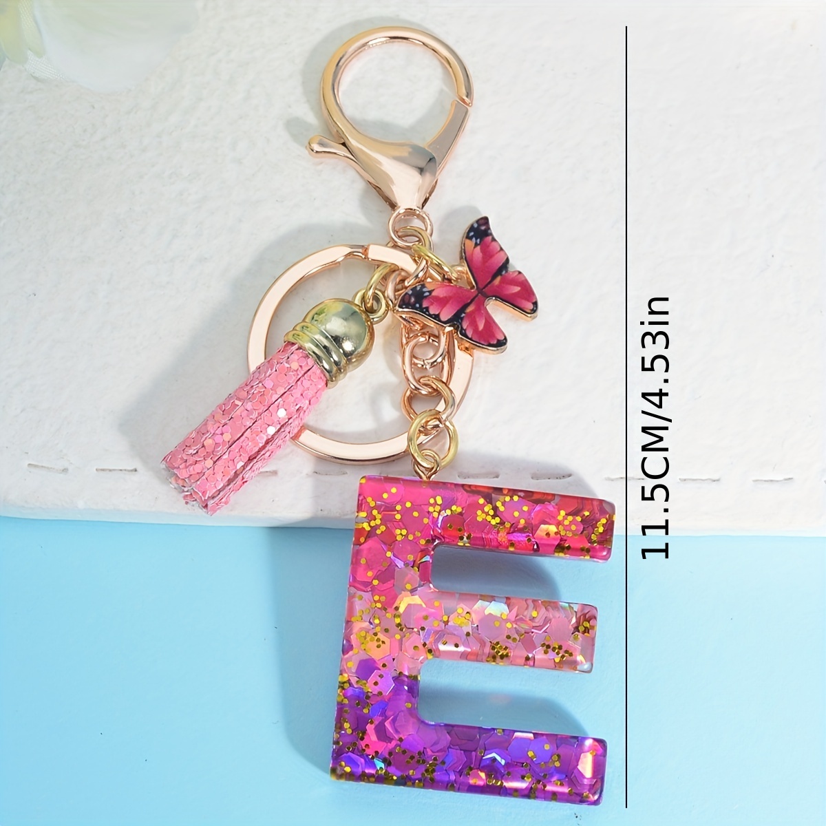 Letter M Keychain with Green Fluffy Pompom Pendant Key Chain Glitter Gold Foil Sequins Resin Key Rings Fashion Purse Bag Ornament Car Keyring Key