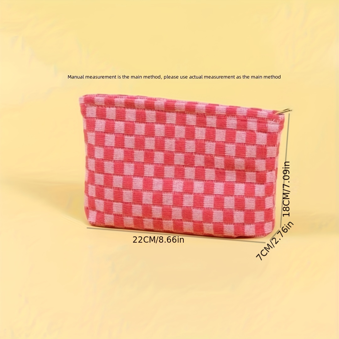 Knit Checkered Makeup Bag