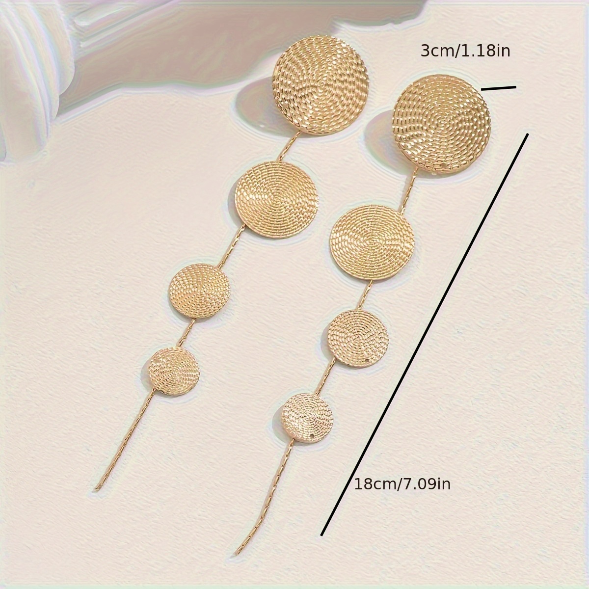 Vintage Golden Tone Floral Pattern Tassel Drop Earrings