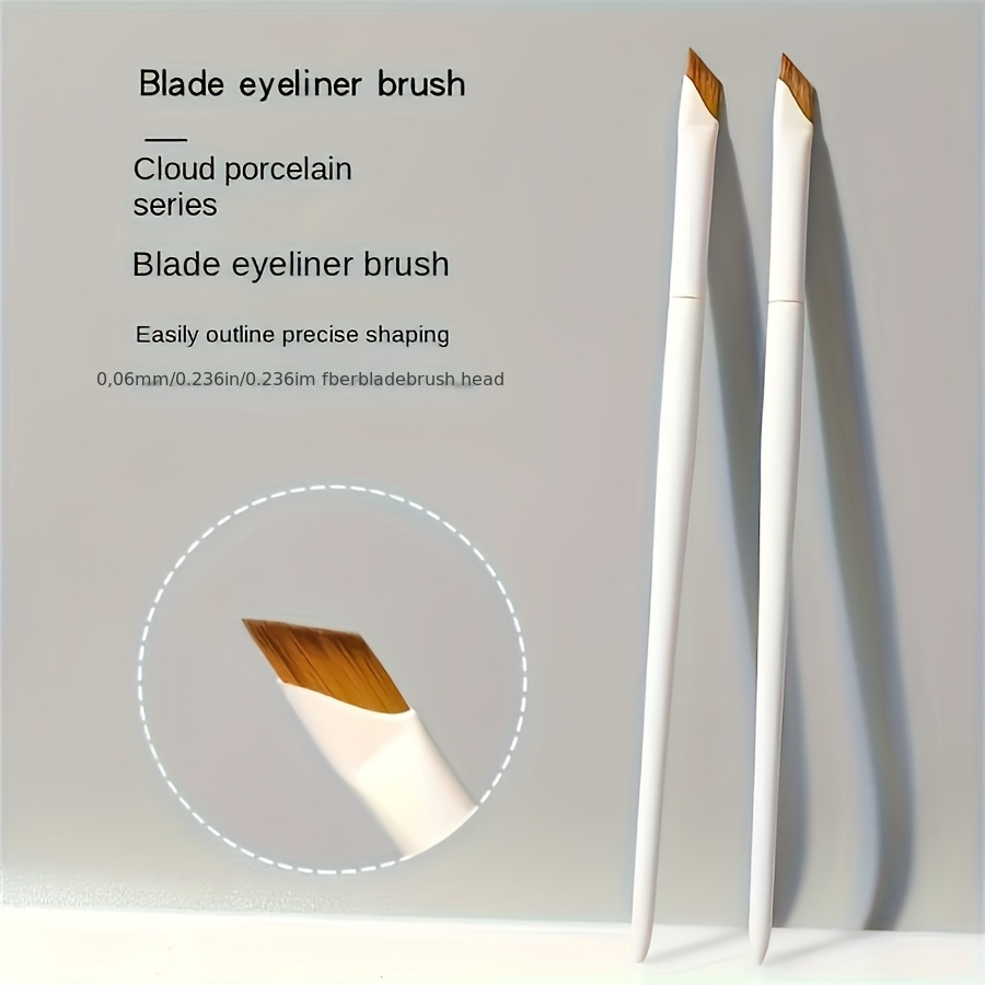 Porcelain White Angled Eyeliner and Eyebrow Brush Set