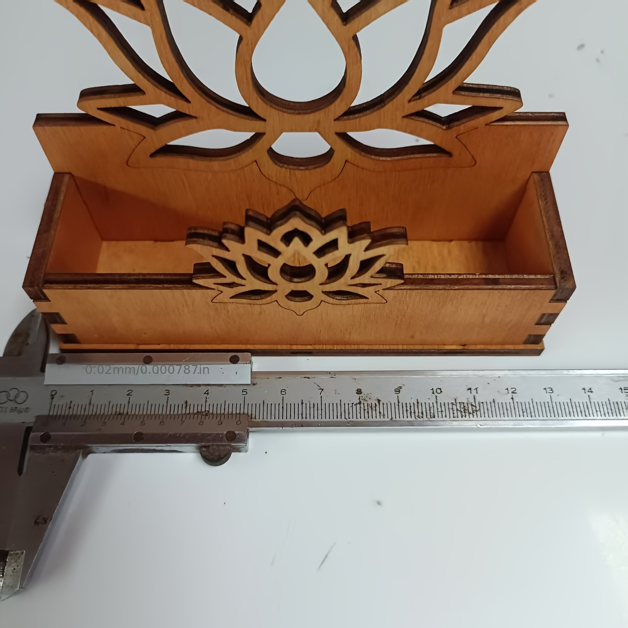 Image of 1pc Modern Wooden Vintage Lotus Business Card Case, Card Storage Box, Business Card Organizer, Name Card Box, No Electricity Required