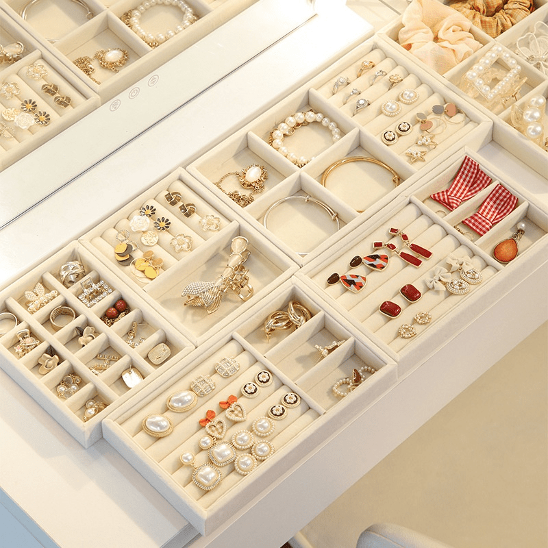  Soporte organizador de joyas de tres capas organizador de joyas,  anillo y aretes, collar, caja de almacenamiento de joyas, cajón  multifuncional con divisores extraíbles, caja de almacenamiento de joyas  (color B