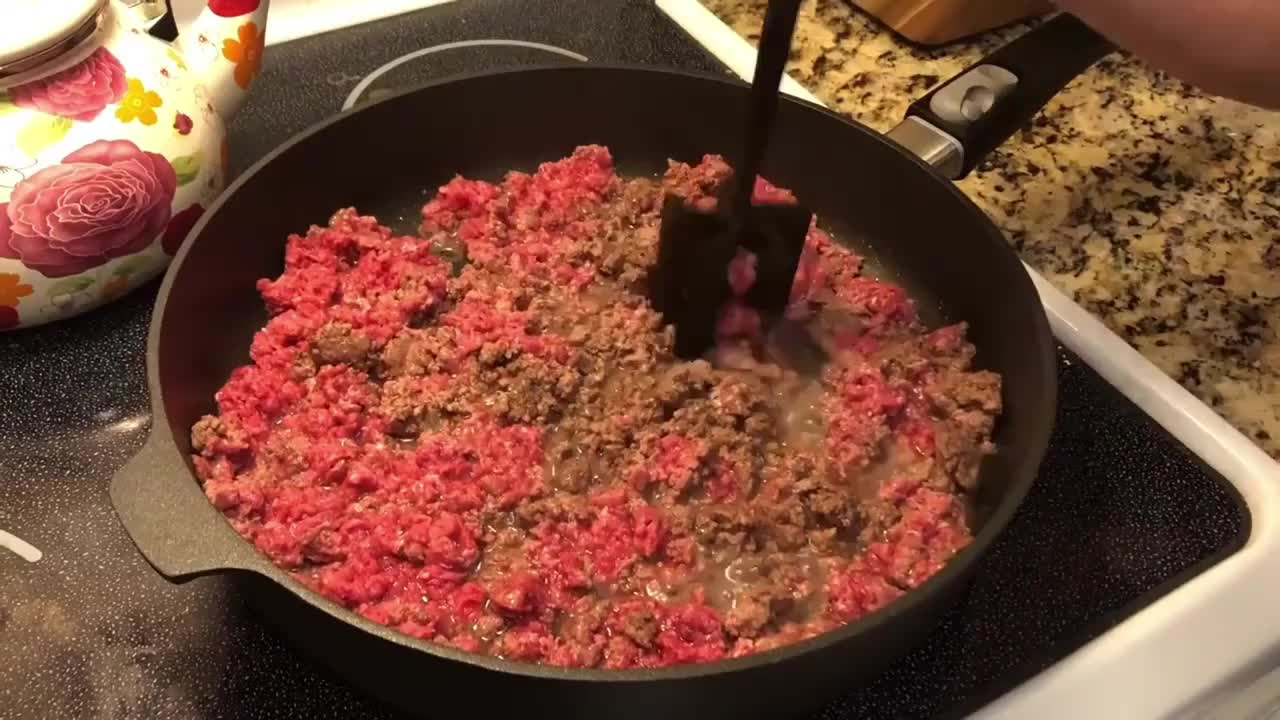 The viral TikTok ground meat chopper works, but why would anyone
