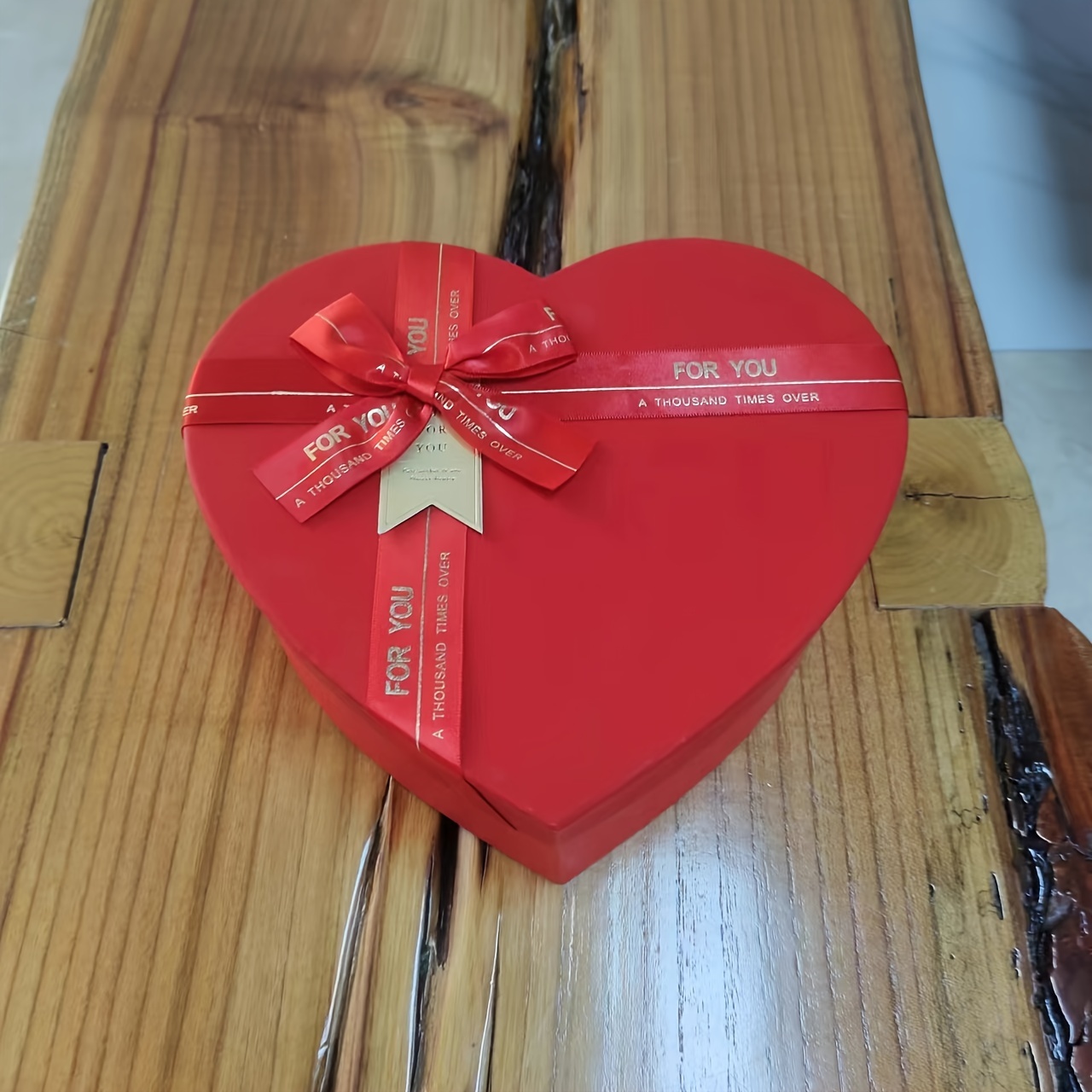 Valentine's Day Luminous Gift Box With Heart Shape - Temu