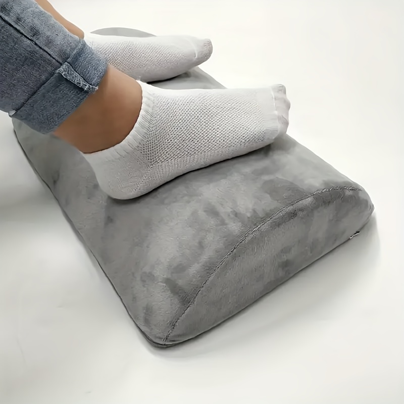 Foot Cloud Ergonomic Foam Foot Rest. The Amazing Ergonomic Foam Desk Foot  Rest, Office Foot Rest, Under Desk Foot Rest - Like Your Feet are Floating