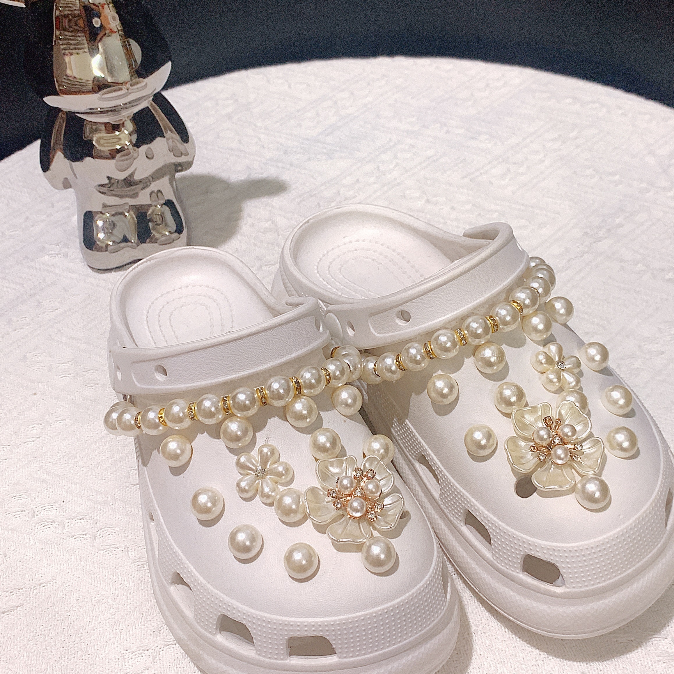 Trendy Chains Croc Charms Designer DIY Cute Rhinestone Shoes Decaration  Jibb for Croc Clogs Buckle Kids Girls Women Gifts