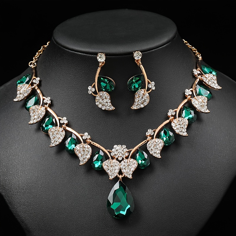 Artificial sale emerald necklace