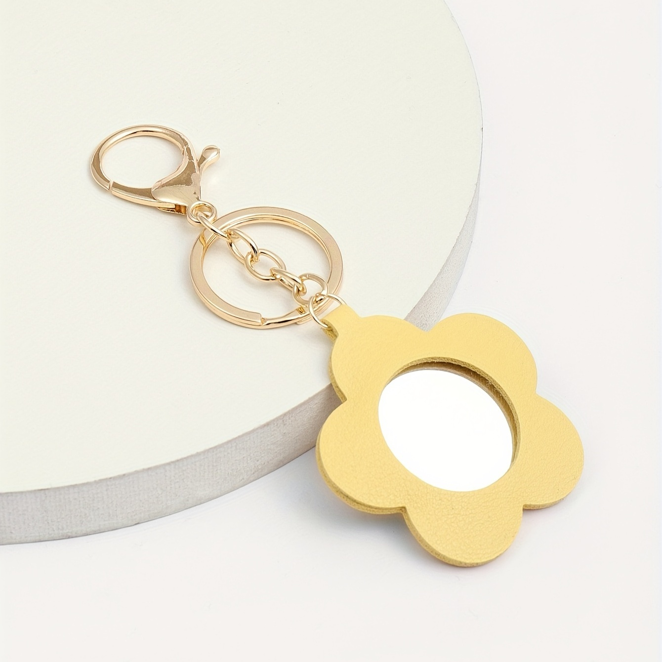 Shein 2pcs Mini Disco Ball Keychain Cute Shiny Key Chain Ring Bag Backpack Charm Phone Pendant Women Girls Gift
