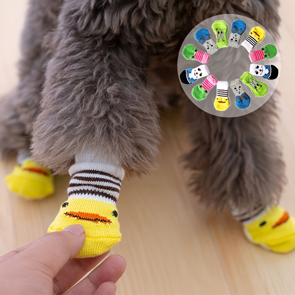 16 calcetines para perro para perros pequeños y medianos, calcetines de  interior antideslizantes para perros con agarres para suelos de madera dura  en