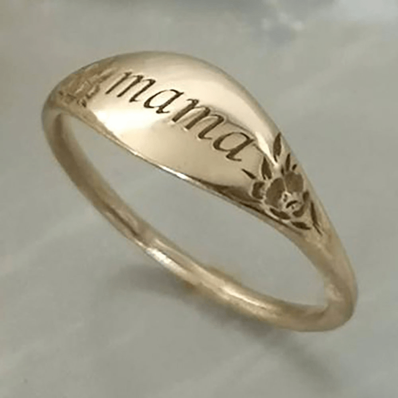 Anillo con la palabra