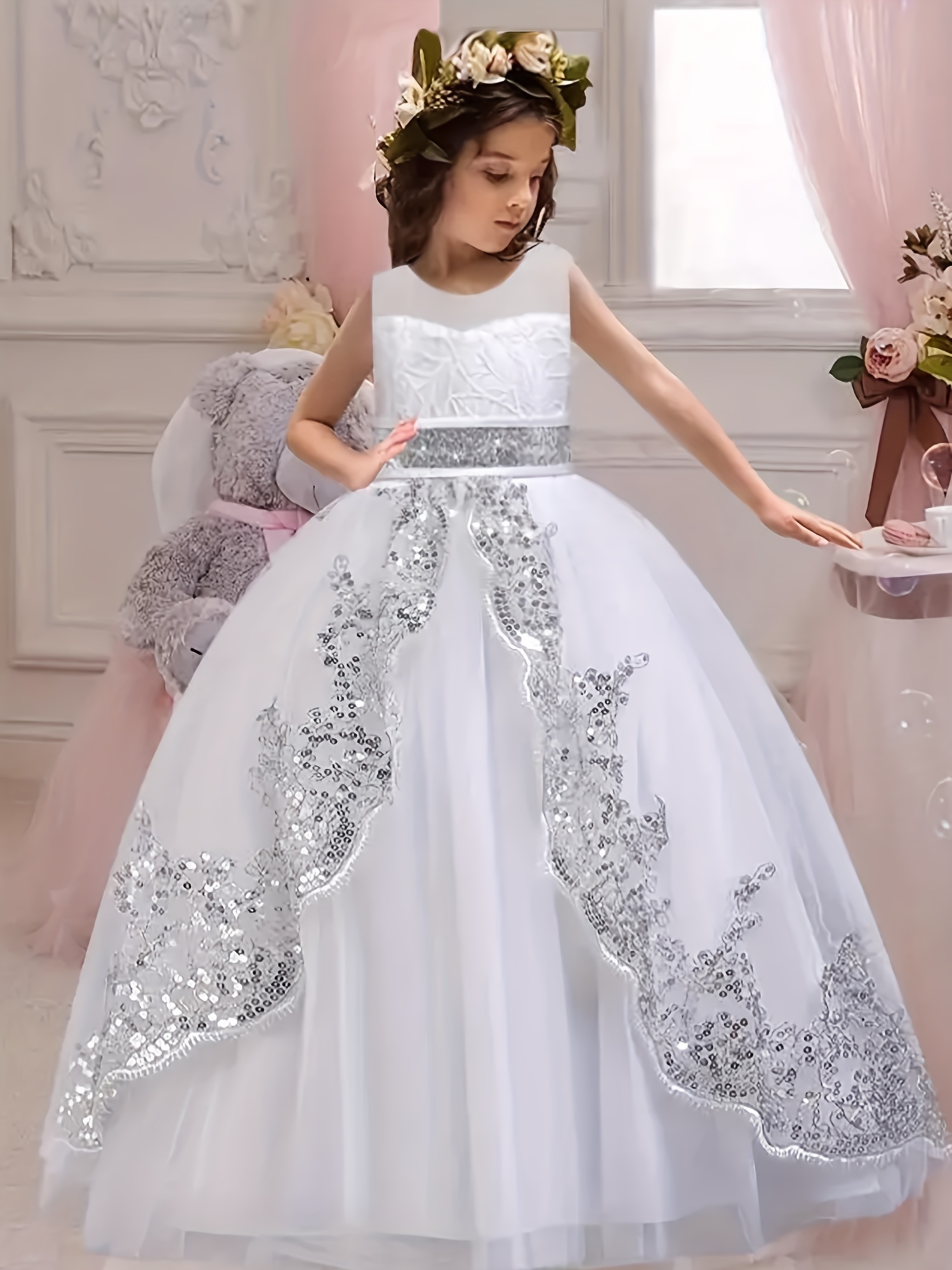 Elegant dress hotsell for little girl