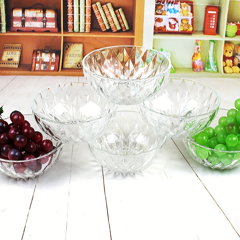 Clear Plastic Serving Bowls, 150 Oz. 4 Pack - Round Disposable Bowls, Punch  Bowl, Party Bowl, Chip Bowl Containers - Great for Candy, Salads, Parties,  & Serving Food - Large Salad Bowl