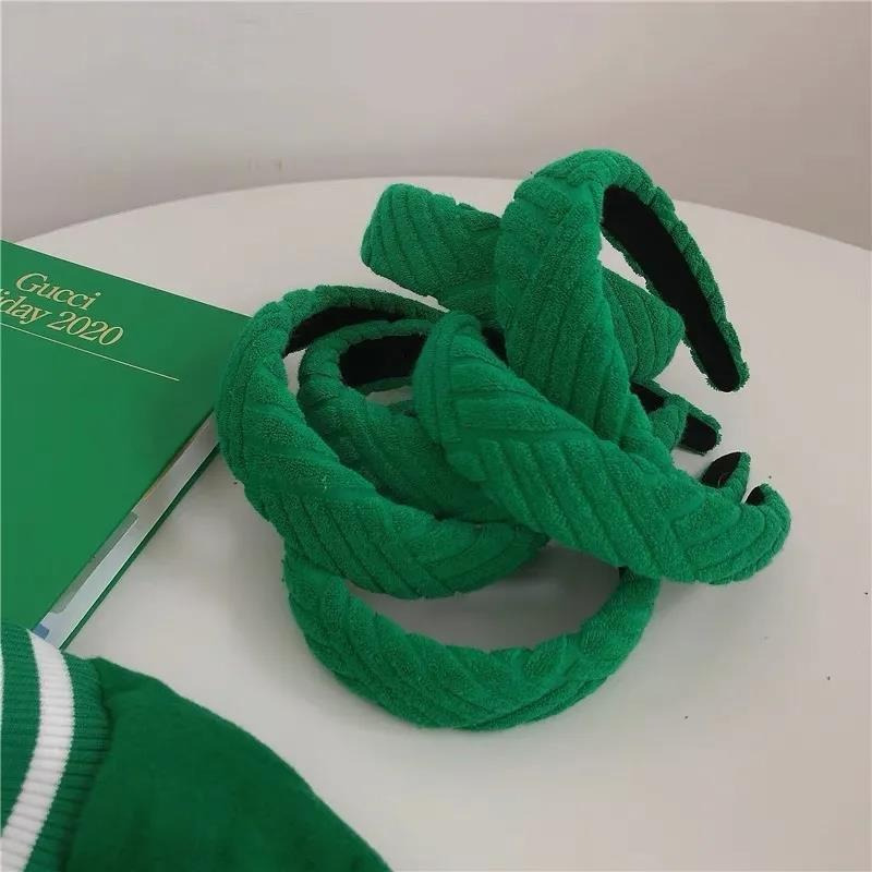  Guantes de disfraz verdes para niños, guantes elásticos de  color verde oscuro, Verde : Ropa, Zapatos y Joyería