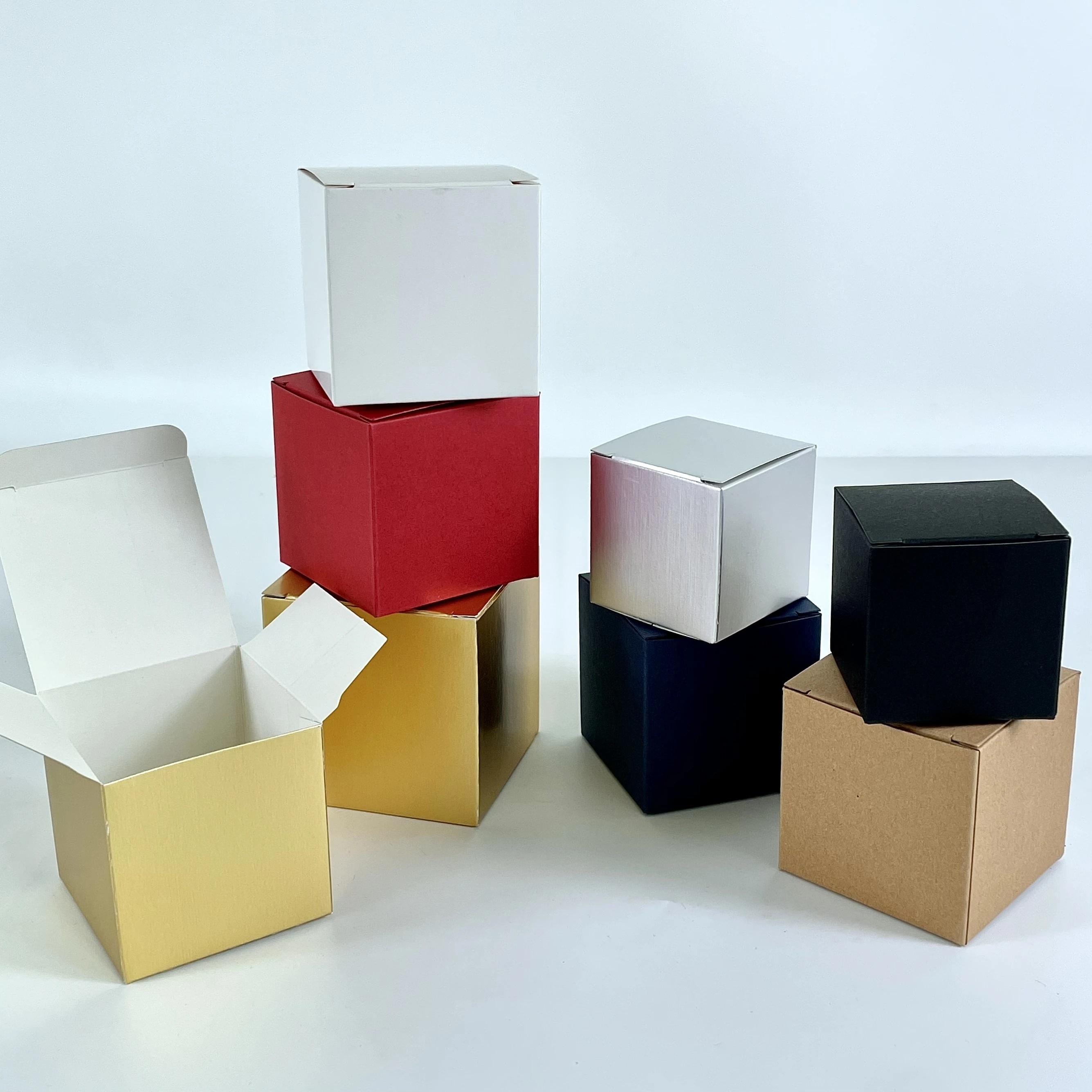 Cajas de regalo, caja de regalo de plástico transparente, 3 x 3 x 3  pulgadas, paquete de 50 unidades, transparente, pequeño, cuadrado,  contenedores de