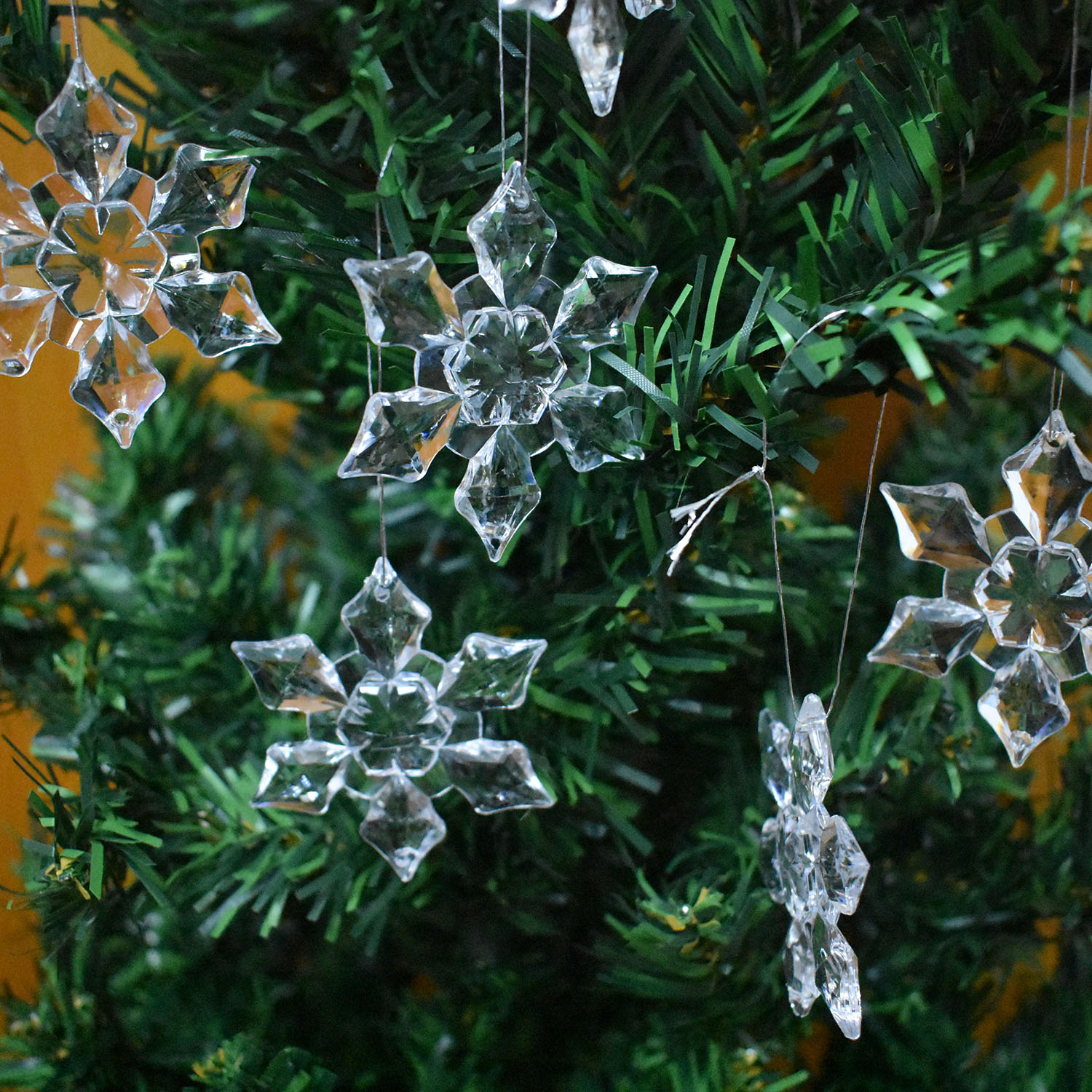 300pcs 2cm Christmas Artificial Snowflakes Confetti Xmas Tree Ornaments  Navidad Decorations for Home Wedding Party Cake Decorati