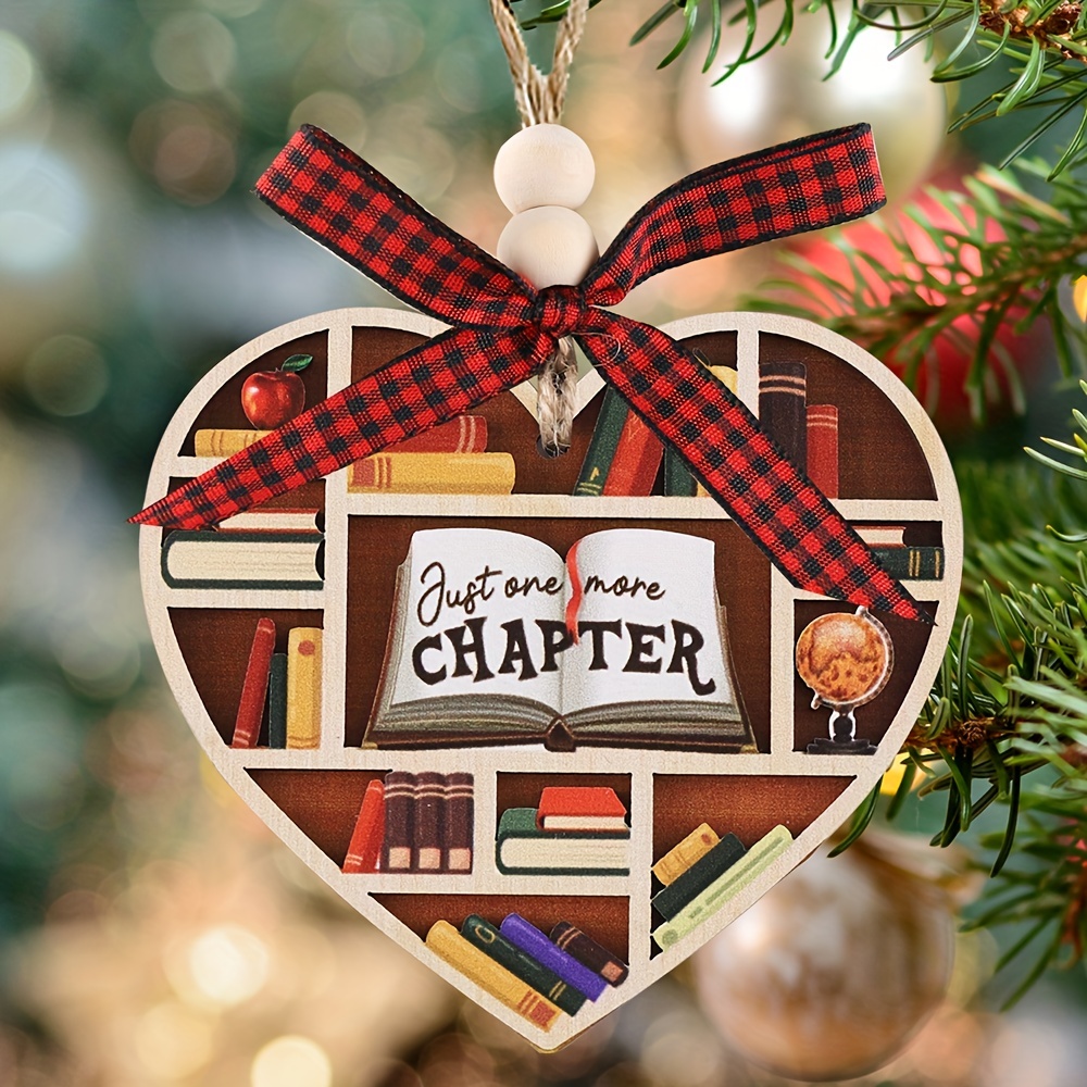  2023 New Ceramic Book Lovers Heart Ornament, Durable Christmas  Tree Decorations Heart Shelf Ornaments, Love Bookish Decor Librarian Gifts  for Christmas Holiday New Year Party Home Decorations (1PC) : Home 