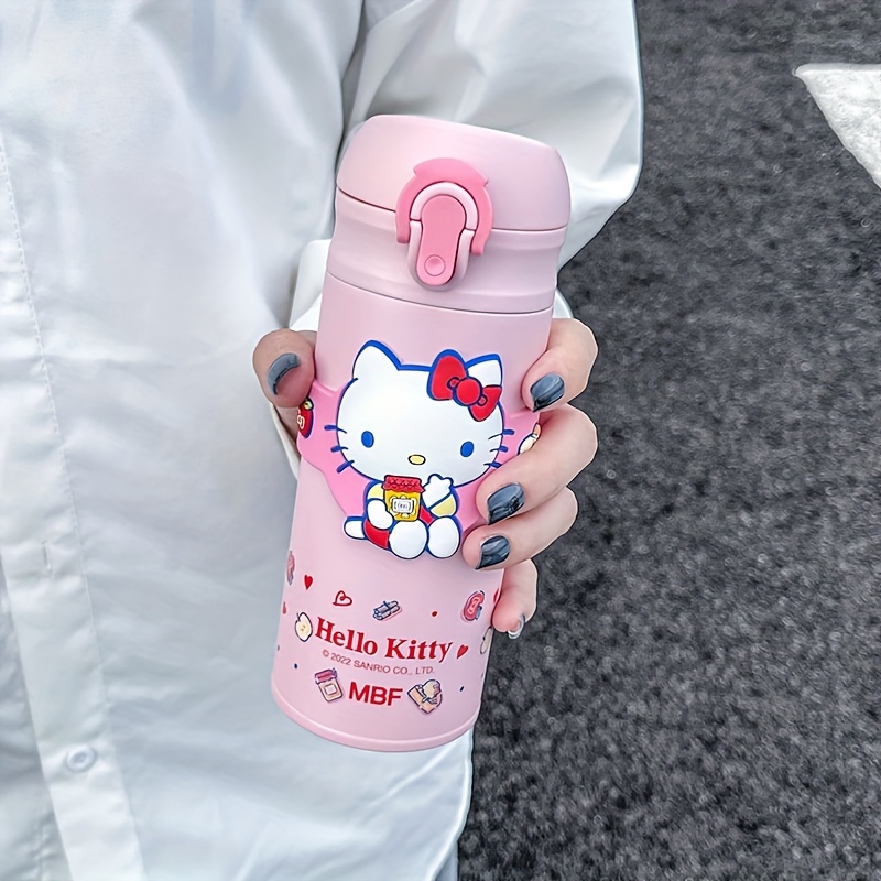 https://img.kwcdn.com/product/hellokitty-insulated-bottle/d69d2f15w98k18-336c3f64/Fancyalgo/VirtualModelMatting/c1e4c9fb9913102b62039832f8a1cfa2.jpg?imageView2/2/w/500/q/60/format/webp