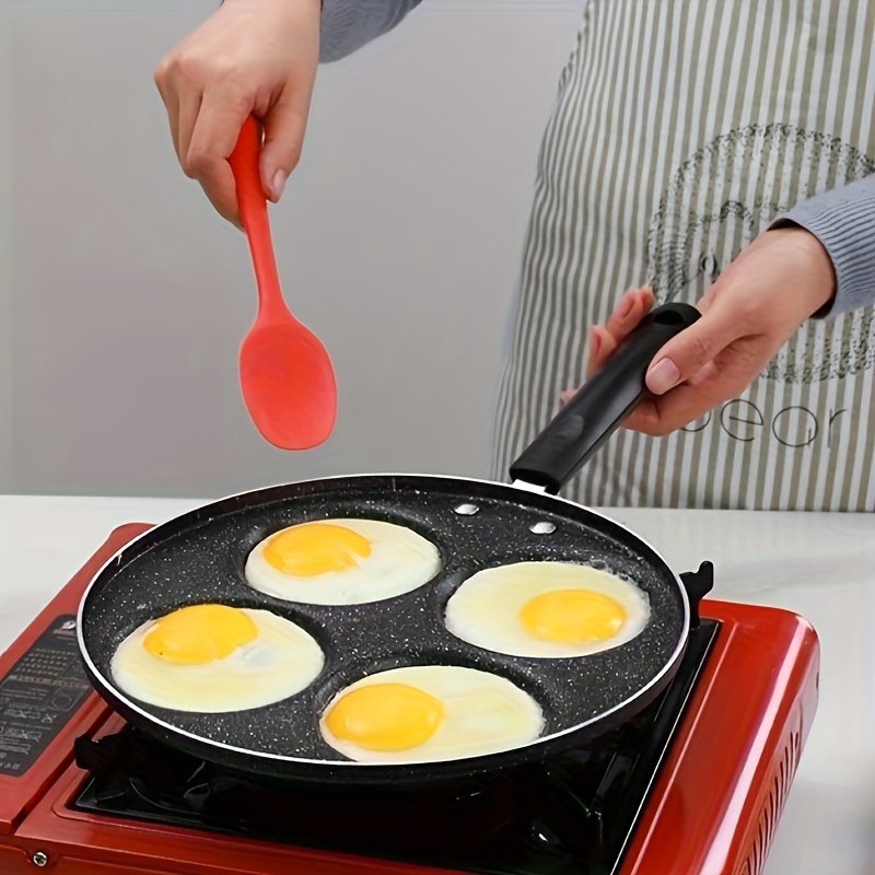 12cm Mini Frying Pan Round Egg Pan One Egg Fry Pan Egg Pancake Maker Omelet  Mini Breakfast Pan with Long Handle (Blue)
