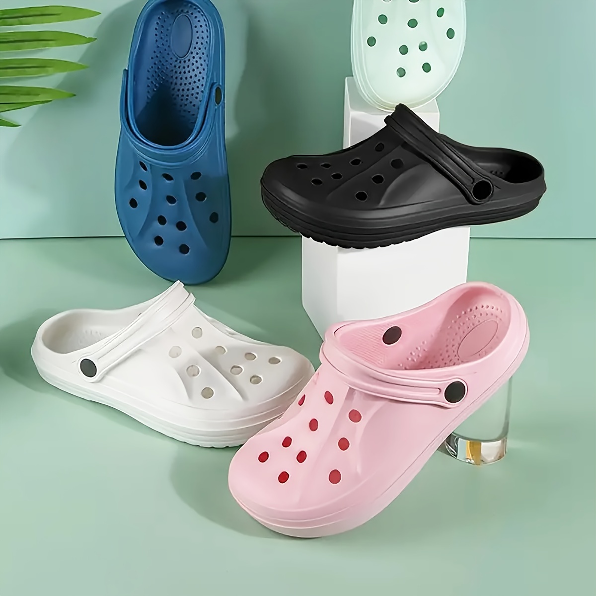  Zuecos Para Mujer - Crocs / Zuecos Para Mujer / Zapatos Para  Mujer: Ropa, Zapatos Y Joyería