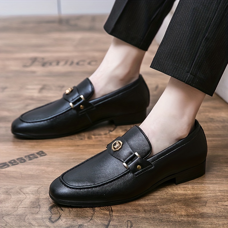 Men's Velvet Loafer Shoes Formal Shoes Fashion Embroidery Slip On Casual  Shoes For Wedding Party - Temu