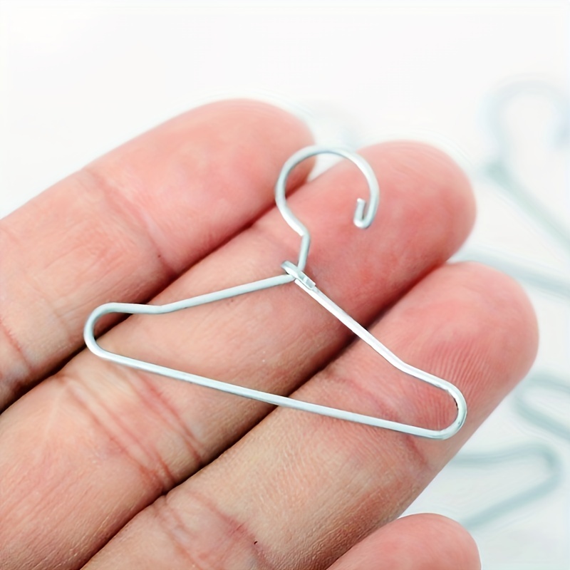 How-To: Turn Paperclips into Mini Hangers for Dolls or Displays