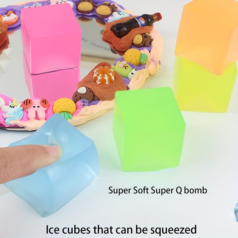 https://img.kwcdn.com/product/ice-cube-pinch-relief-creative-relief-toy/d69d2f15w98k18-c3b0dd40/Fancyalgo/VirtualModelMatting/41a4852249e00b0c52418ed784f7c62a.jpg