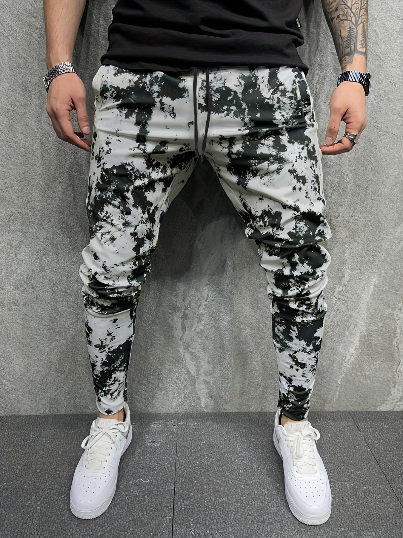 Colorful Paint Pattern, Mens 2 Piece Outfits, Short Sleeve Comfy T-shirt  And Casual Drawstring Sweatpants Set For Summer, Men's Clothing