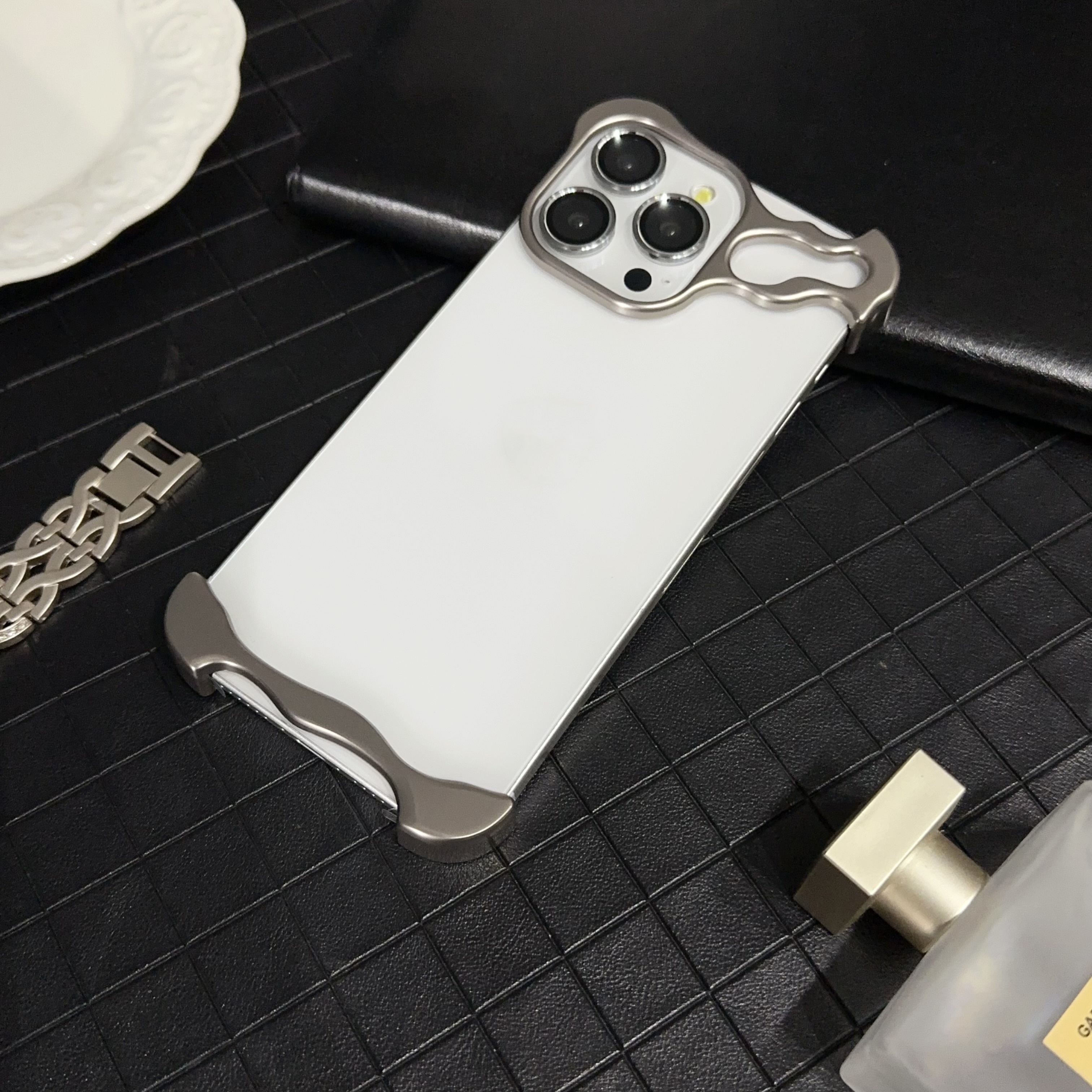 Funda para iPhone 15 Pro Max con protector de lente de cámara, almohadilla  de borde de esquina sin marco, suave y delgada de silicona TPU a prueba de