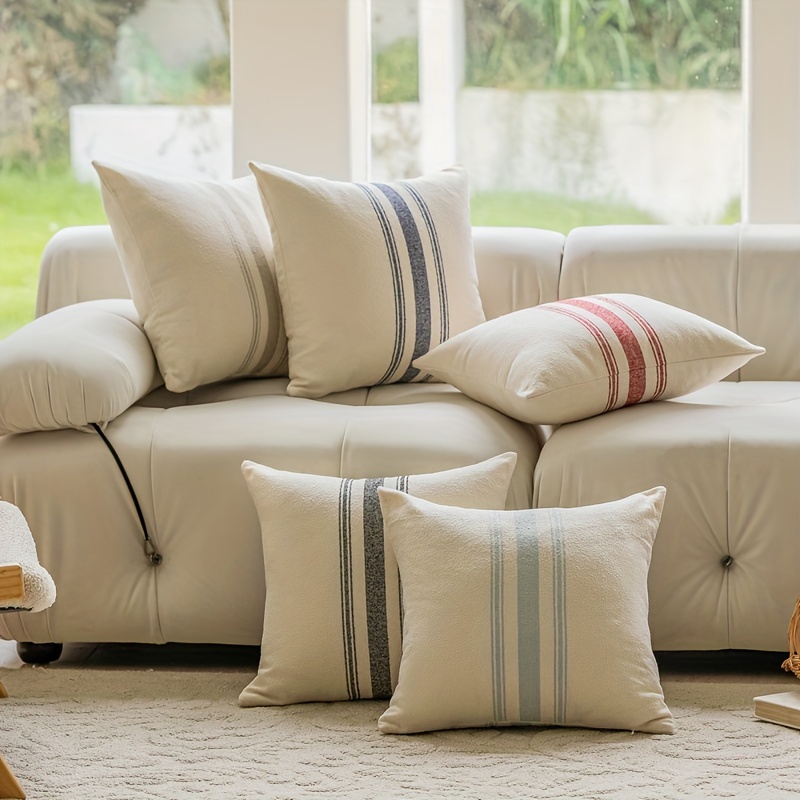 Cojines simpáticos y originales para el sofá o la cama