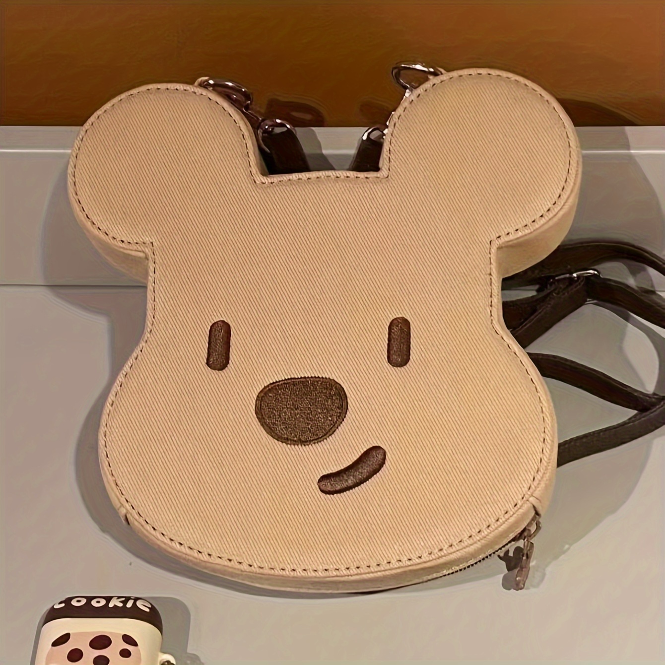 1pc Mini Brown Cartoon Bear Shaped Fashion Crossbody Bag With Metallic  Chain Decoration