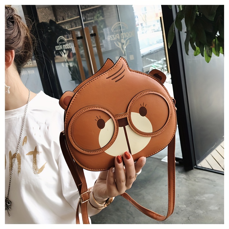 Kawaii Squirrel Novelty Crossbody Bag Cute Round Small Coin Purse Unique Creative Shoulder Handbag