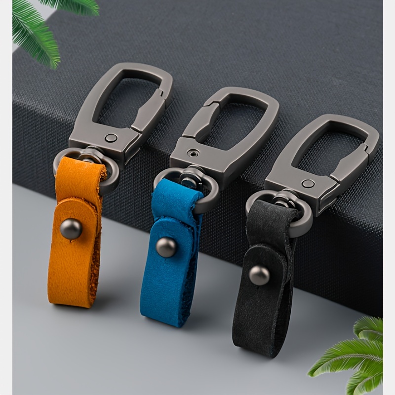 Exquisite Leather Leather Keychain With Zinc Alloy Letter Designer