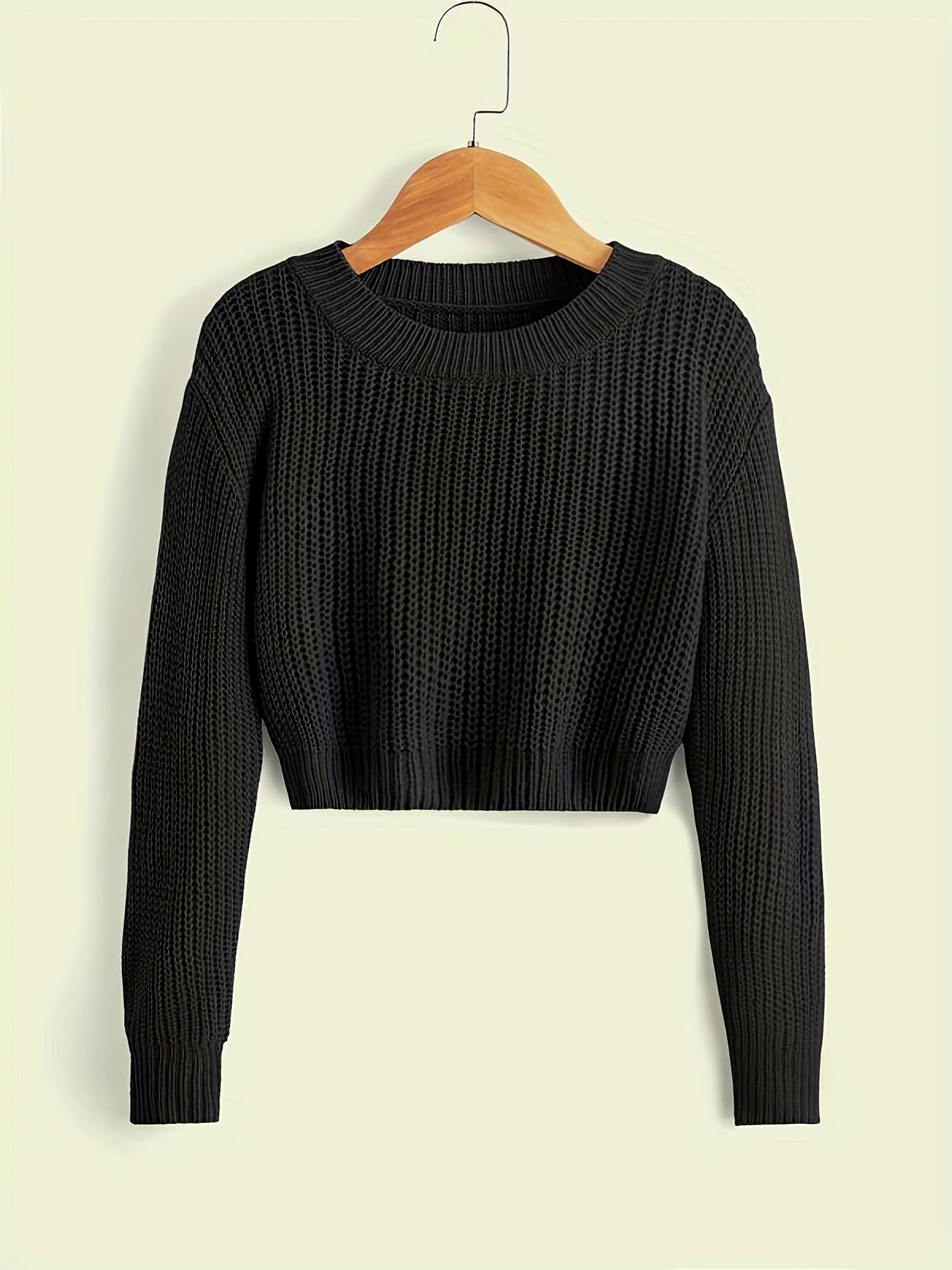 Cropped sweater clearance with long shirt