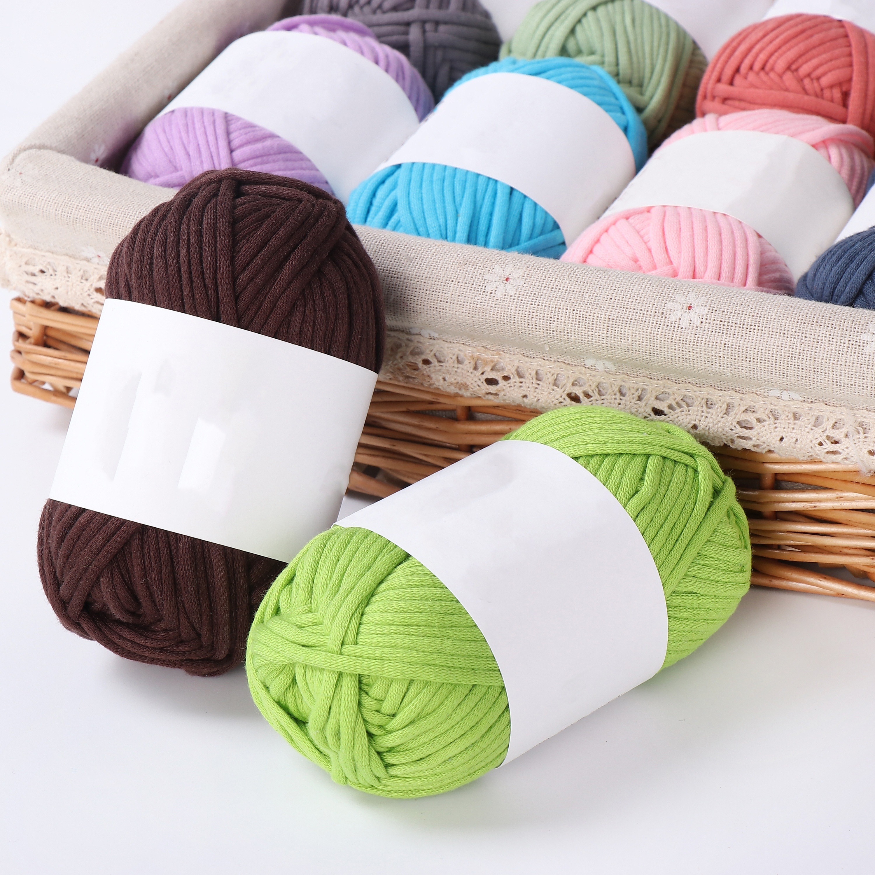  1PCS 100g Beginners White Yarn for Crocheting and  Knitting,Cotton Filling Yarn 60 Yards Cotton Nylon Blend Yarn with Stitches  for Hand DIY Bag Basket Dolls and Cushion