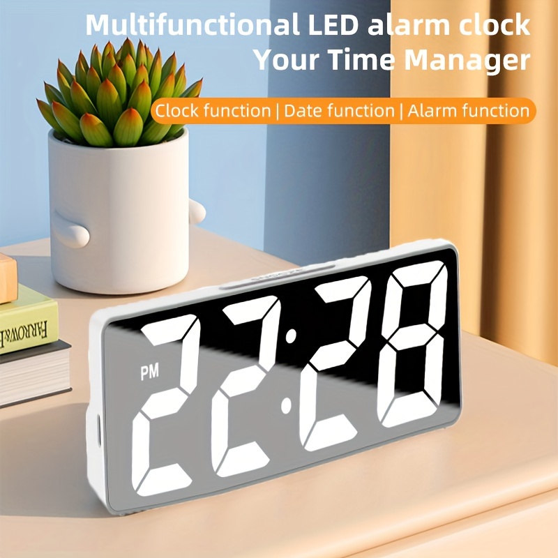 El más nuevo reloj despertador con proyector 2023 para el techo del  dormitorio, radio reloj digital de proyección con alarmas duales, 4  atenuadores, alarma fuerte LED de espejo grande de 7.3