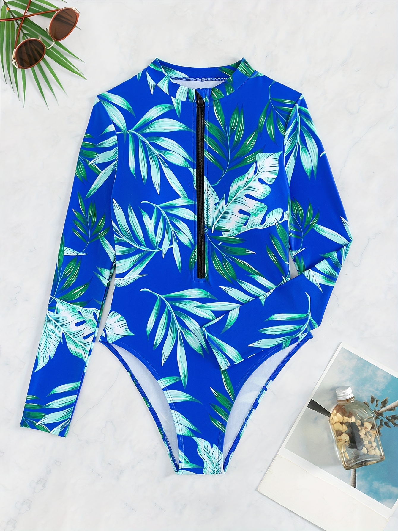 Women's Sporty One-piece Swimsuit, Plus Size Zipper Leaf Print Long Sleeve  High Stretch Water Sport Surfing Beach One-piece Bathing-suit