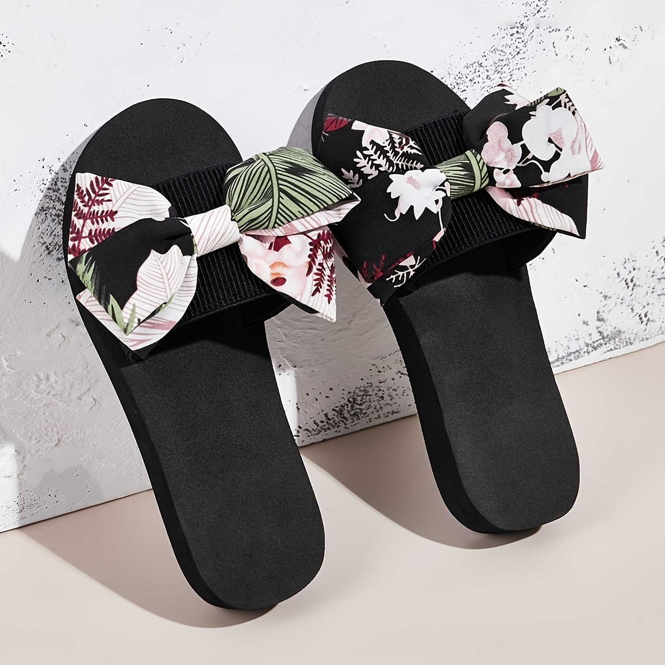 Women discount palm slippers