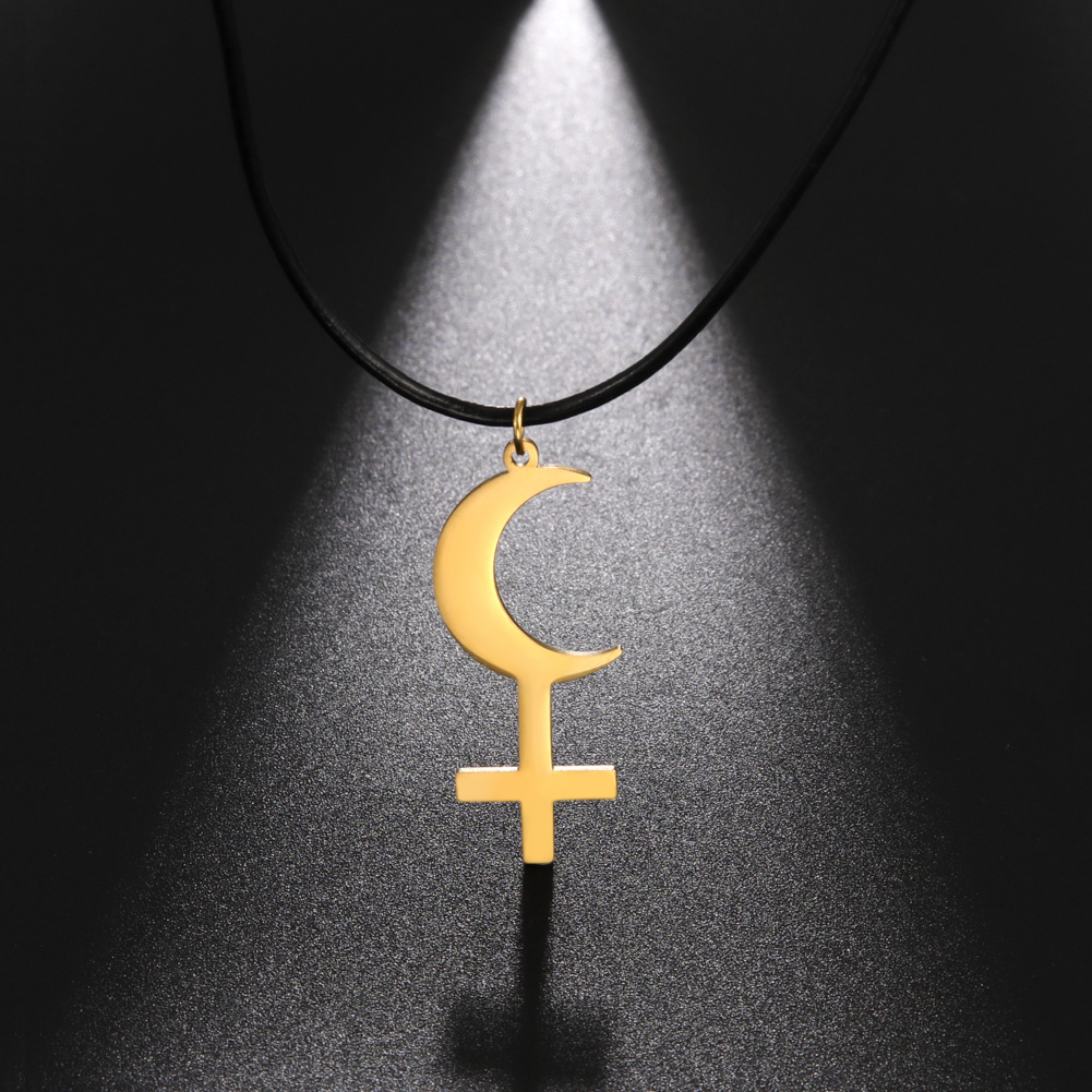 Silver moon hot sale pendant astrology