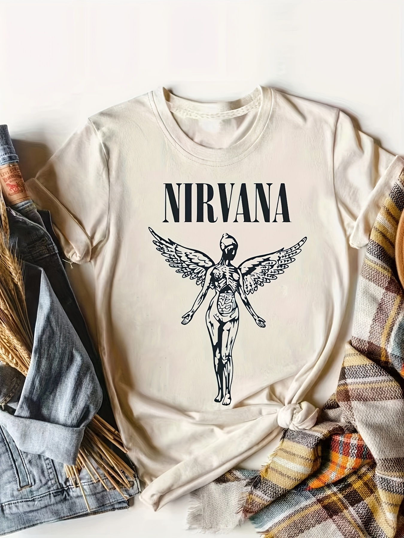 Nirvana 2025 abbigliamento sportivo