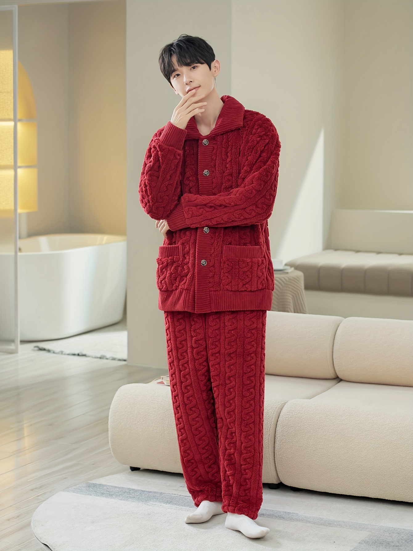 Pijama para hombre con camiseta de manga corta roja y pantalón a cuadros  rojo y negro