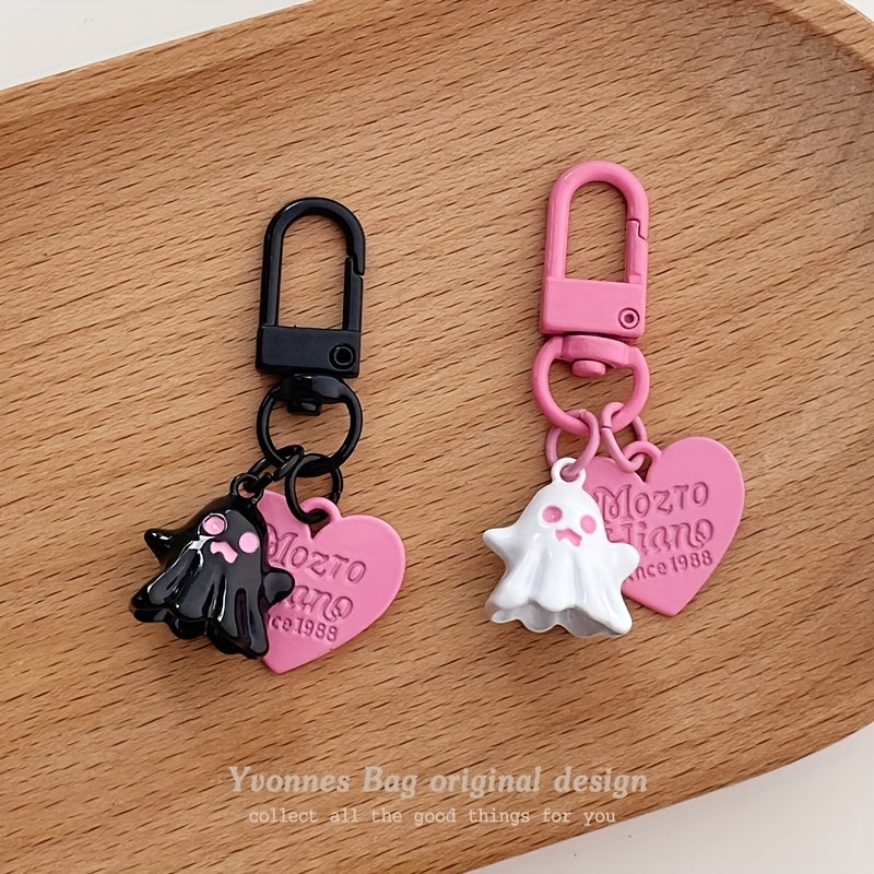 2pcs Poop Shaped Keychain Pendants Luminous Novel Key Ring Handbag Hanging  Decor