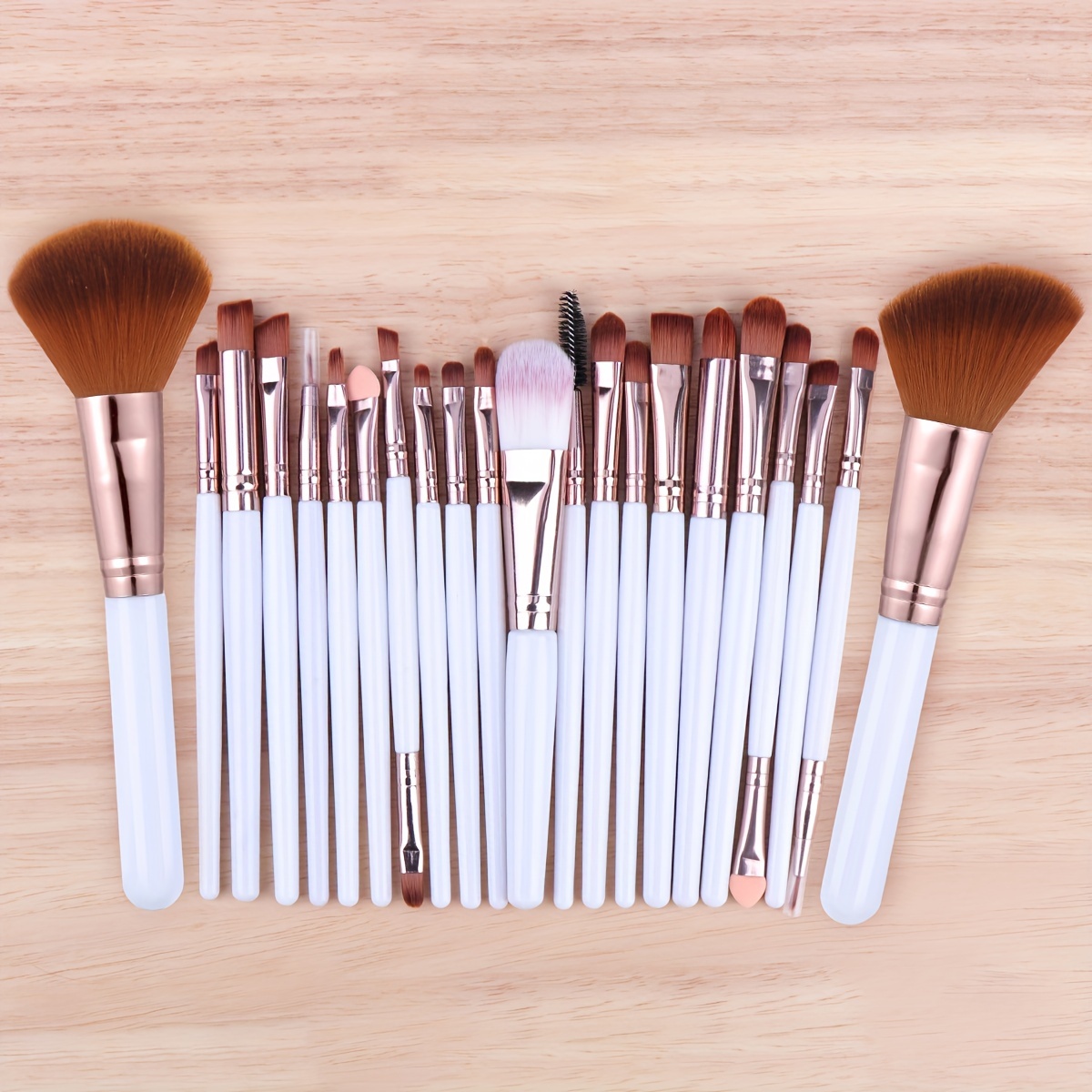 https://img.kwcdn.com/product/makeup-brushes/d69d2f15w98k18-c05a644d/Fancyalgo/VirtualModelMatting/4c92a003291f75b88105ec3fe2641fab.jpg